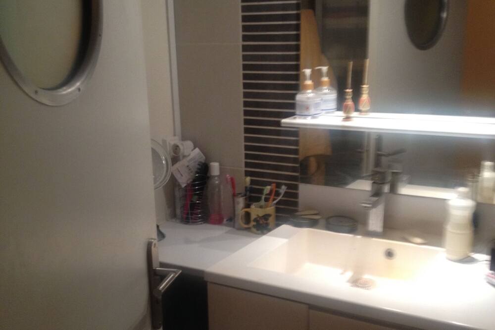 Photo of Bathroom in Massy