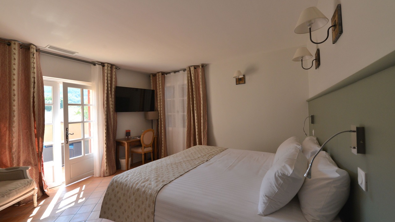Photo of Bedroom in Seguret