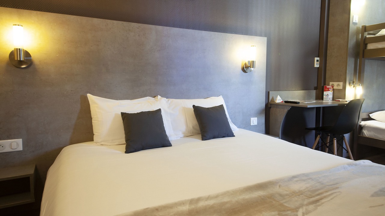 Photo of Bedroom in Clermont-Ferrand