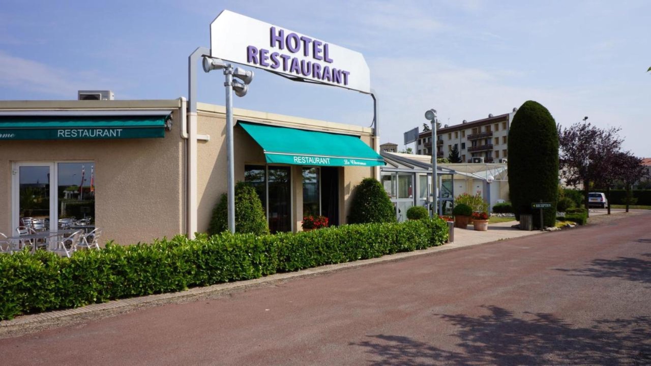 Photo of Outdoor in Belleville