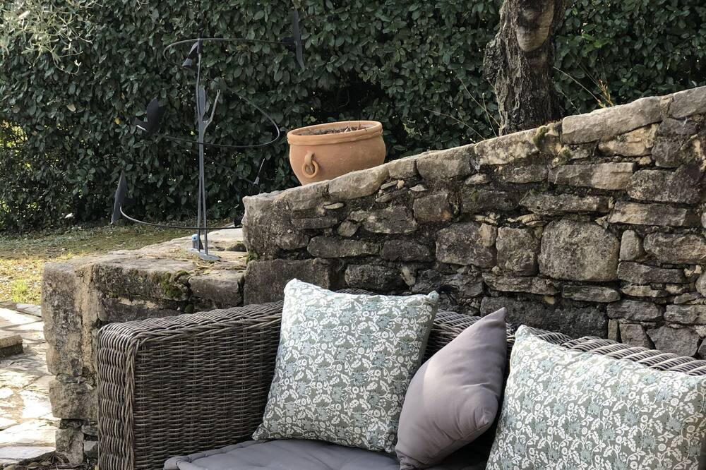 Photo of Patio Balcony in Faucon