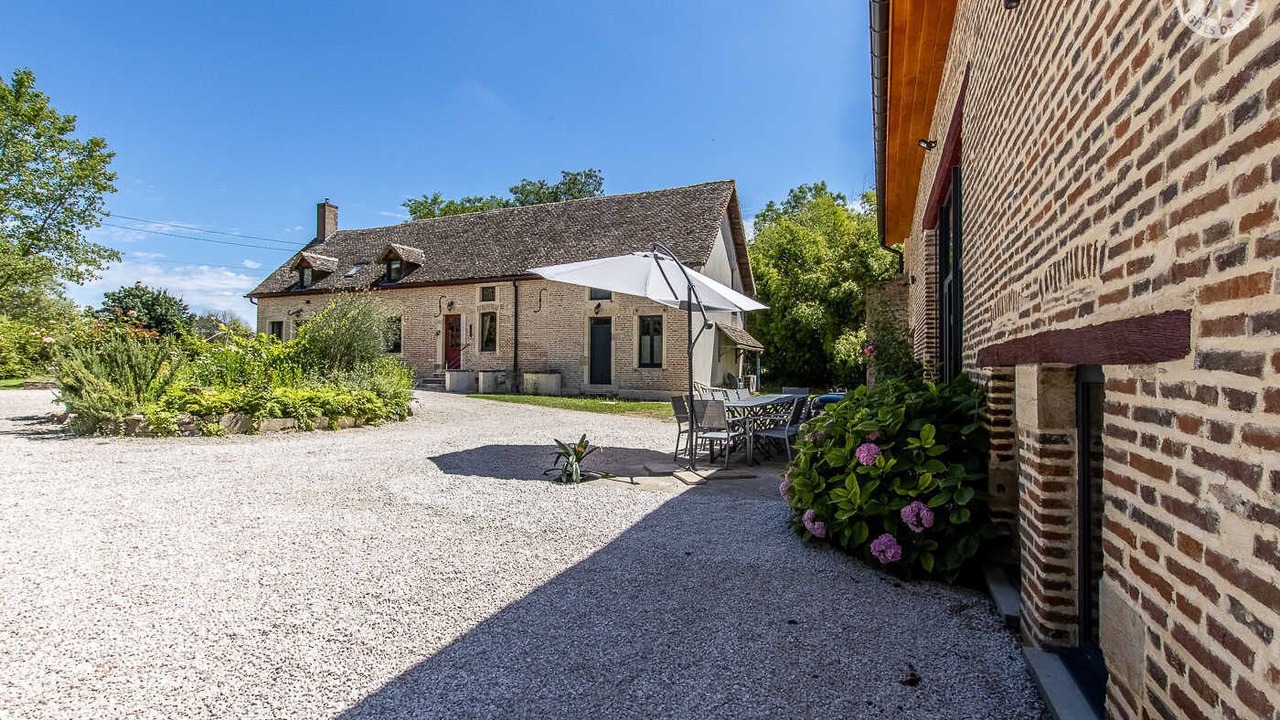 Photo of Outdoor in Charette