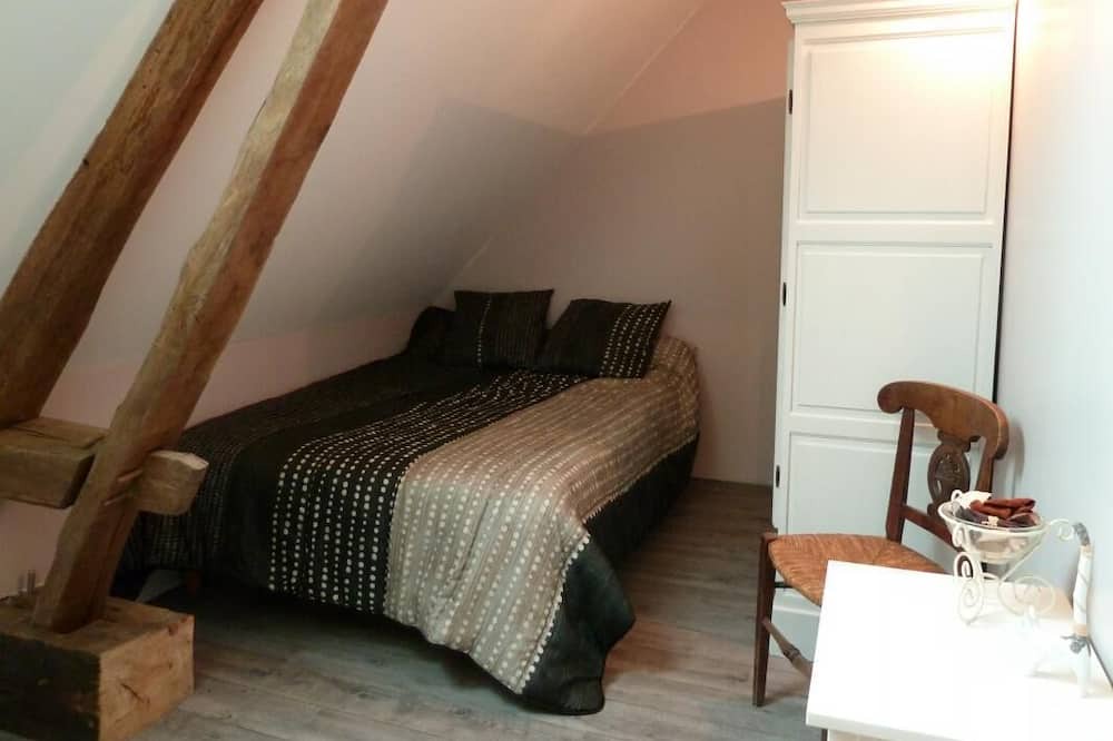 Photo of Bedroom in Flacey-en-Bresse