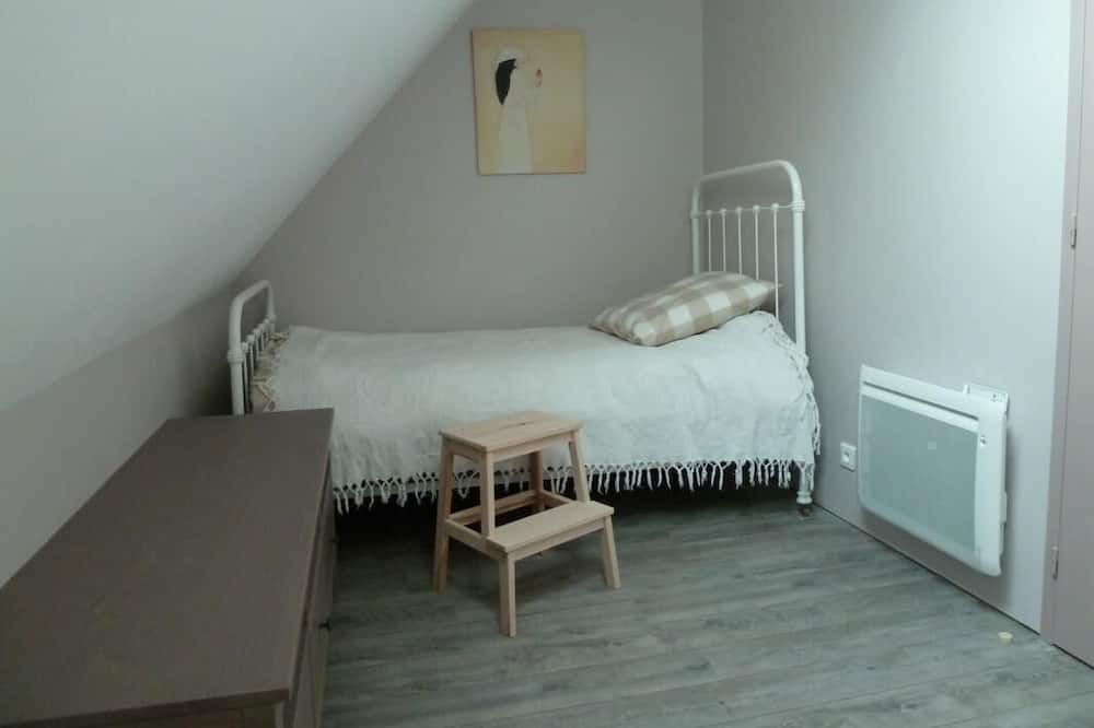 Photo of Bedroom in Flacey-en-Bresse