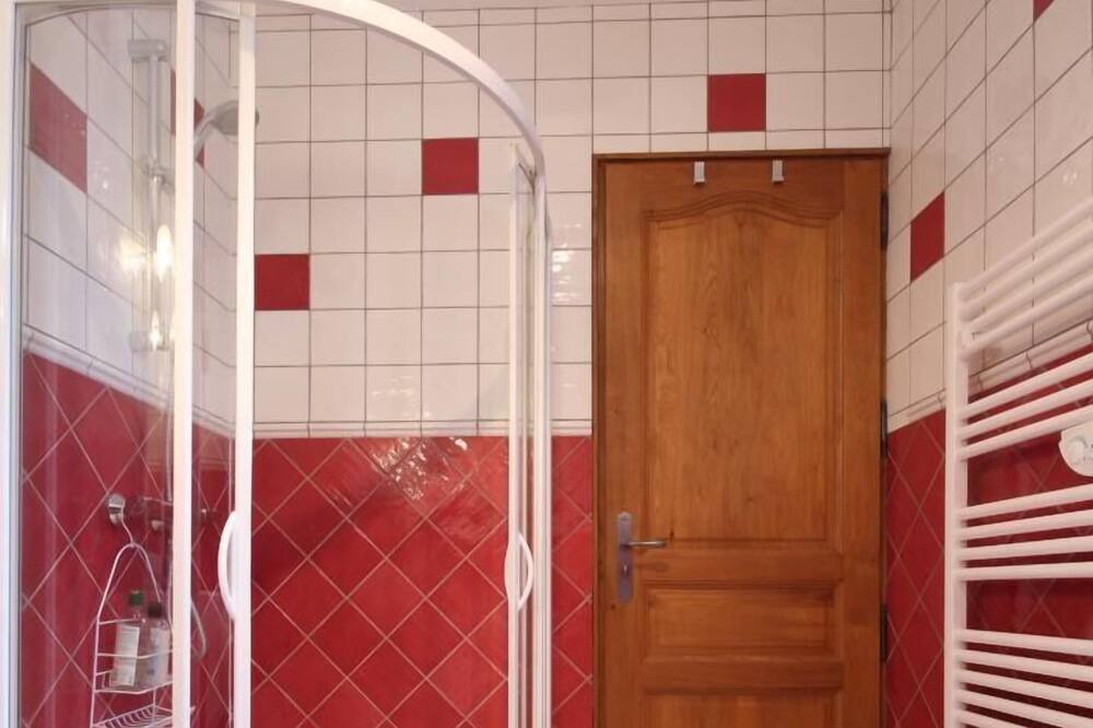 Photo of Bathroom in Sassangy