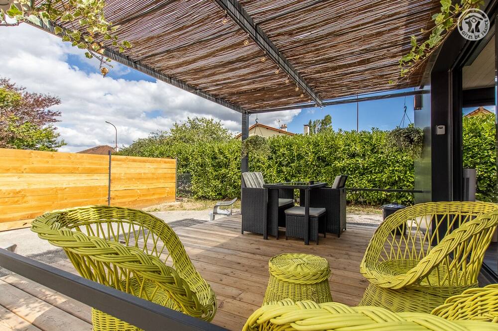 Photo of Patio Balcony in Toulon-sur-Arroux