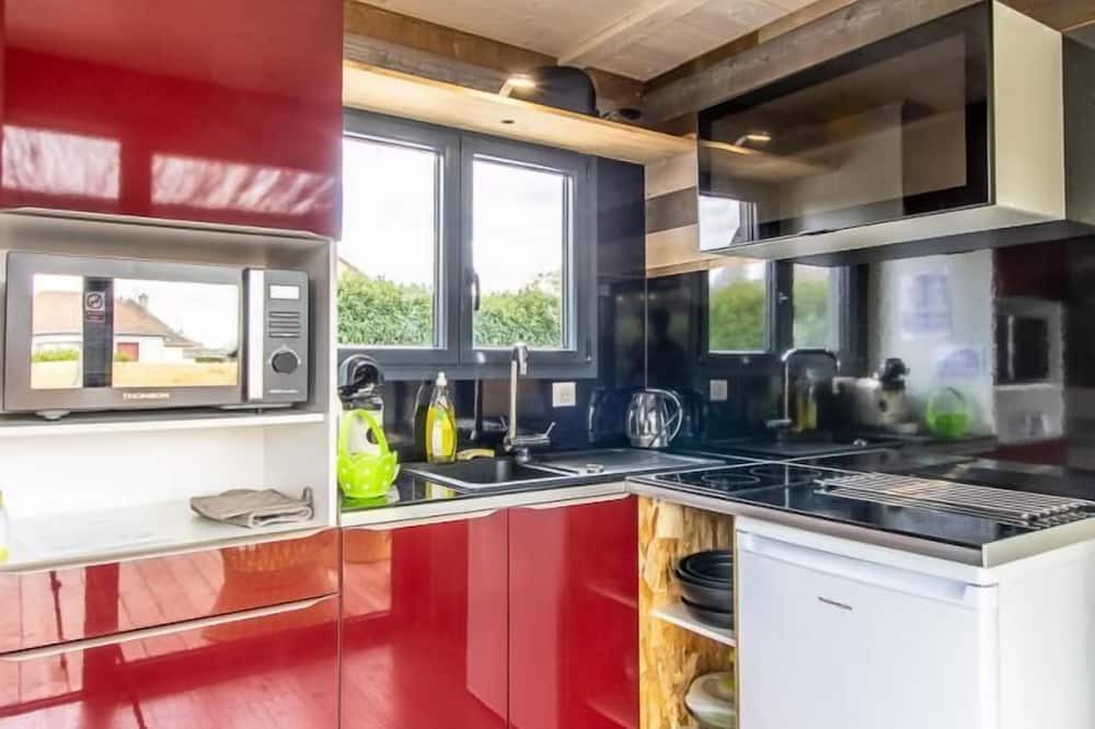 Photo of Kitchen in Toulon-sur-Arroux