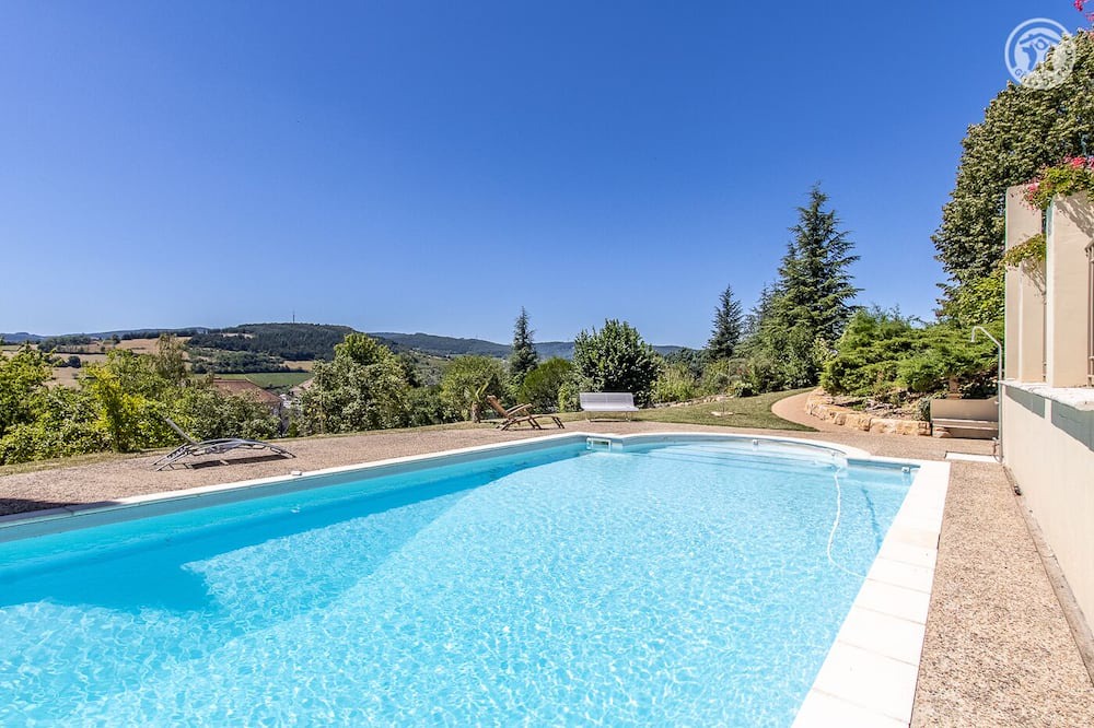 Photo of Outdoor in La Roche-Vineuse