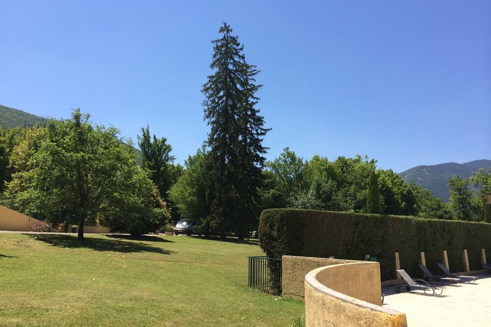Photo of Outdoor in Montbrun-les-Bains