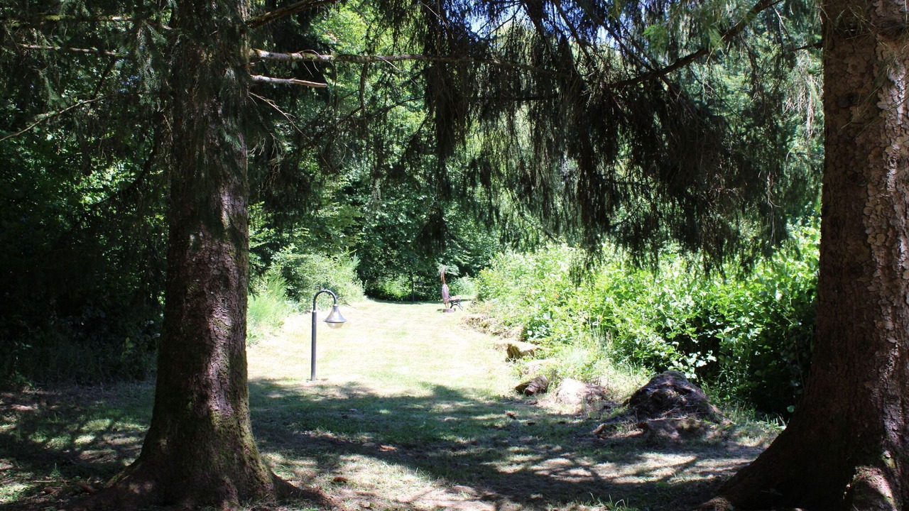 Photo of Outdoor in Dun-les-Places