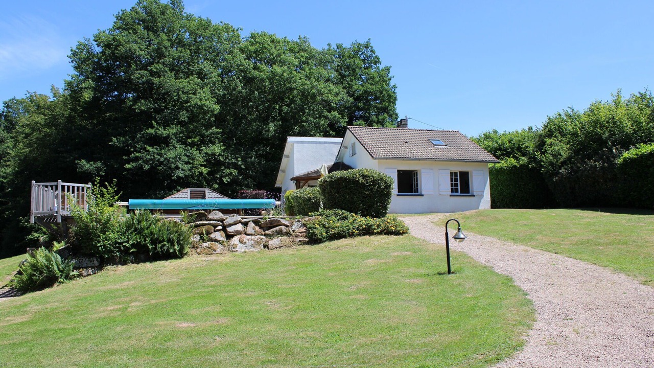 Photo of Outdoor in Dun-les-Places