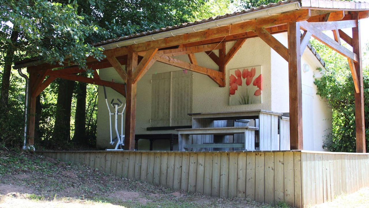Photo of Outdoor in Dun-les-Places