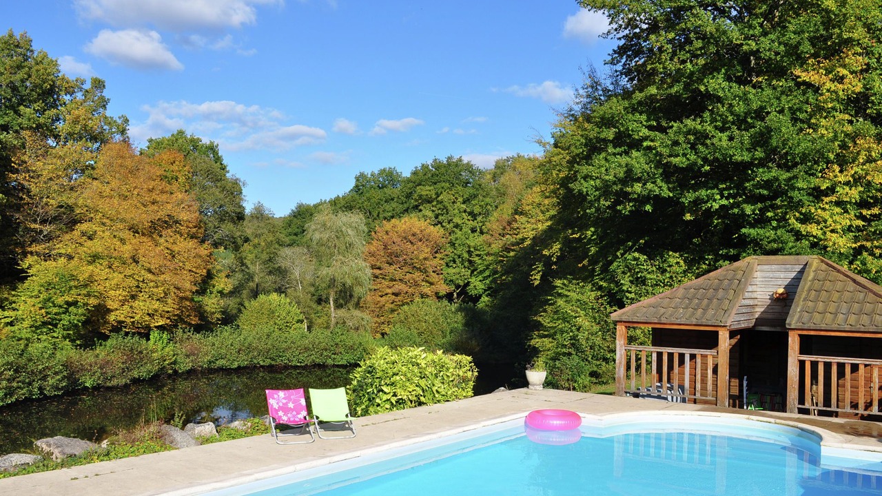 Photo of Outdoor in Dun-les-Places