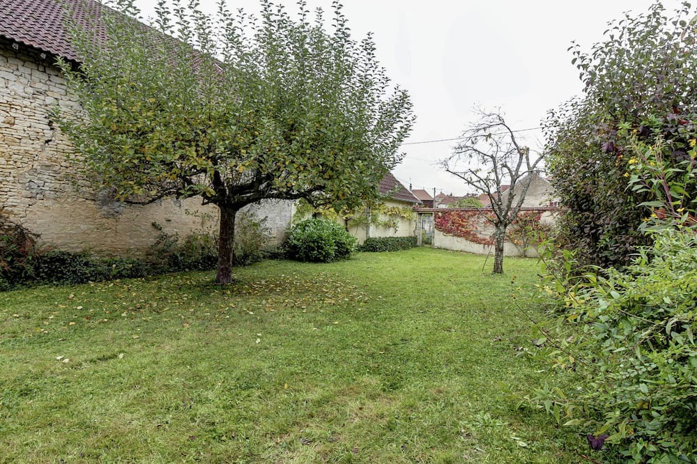 Photo of Outdoor in Vanne