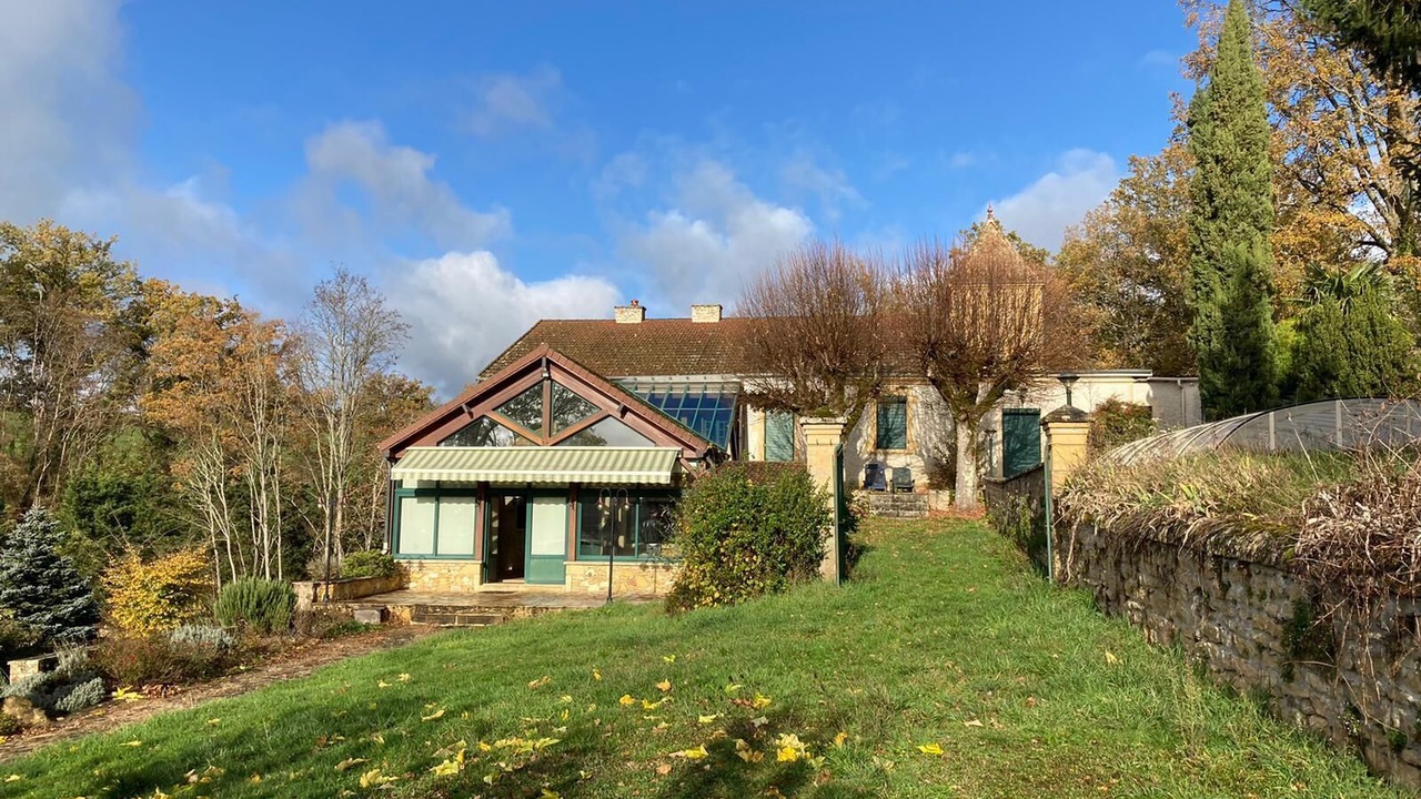 Photo of Outdoor in Saint-Maurice-les-Chateauneuf