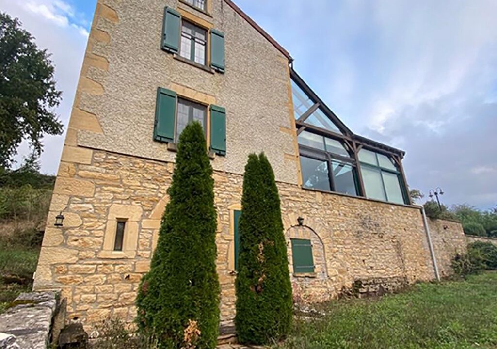 Photo of Outdoor in Saint-Maurice-les-Chateauneuf