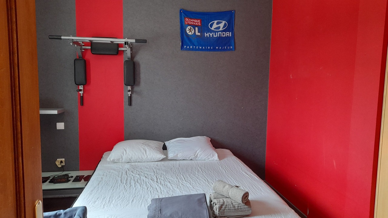 Photo of Bedroom in Puy-Saint-Martin