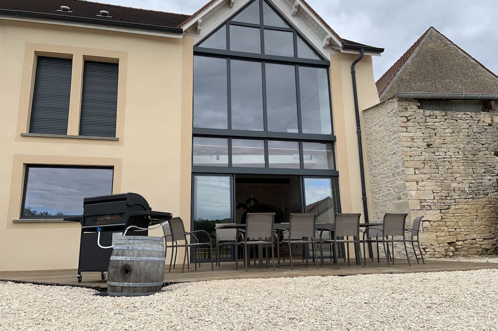 Photo of Outdoor in Ladoix-Serrigny