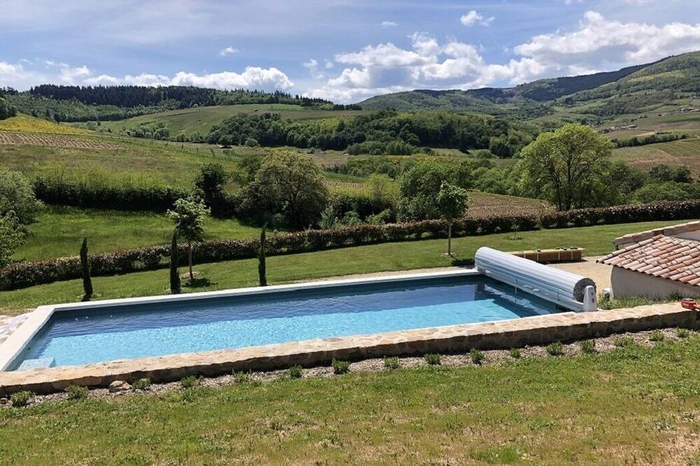 Photo of Outdoor in Fleurie