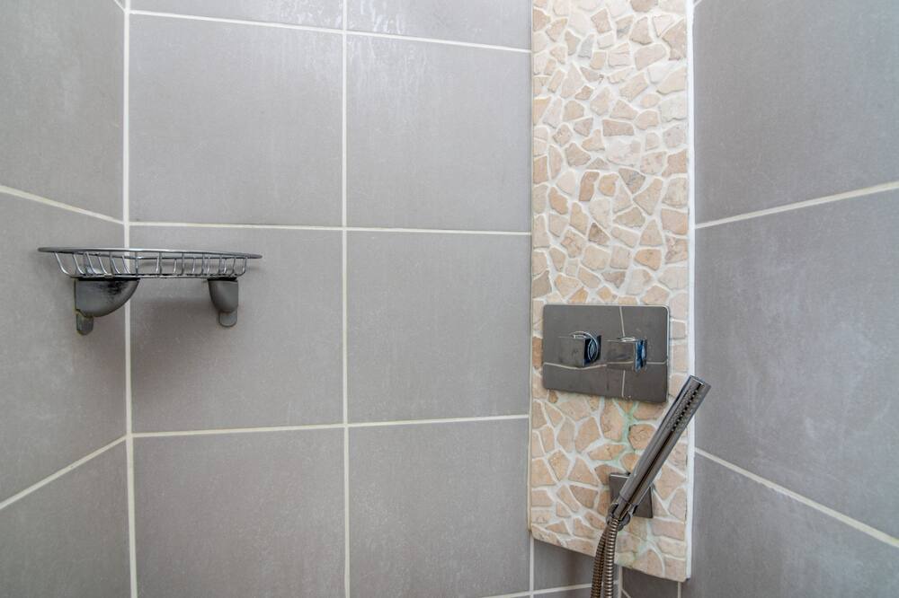 Photo of Bathroom in Besancon