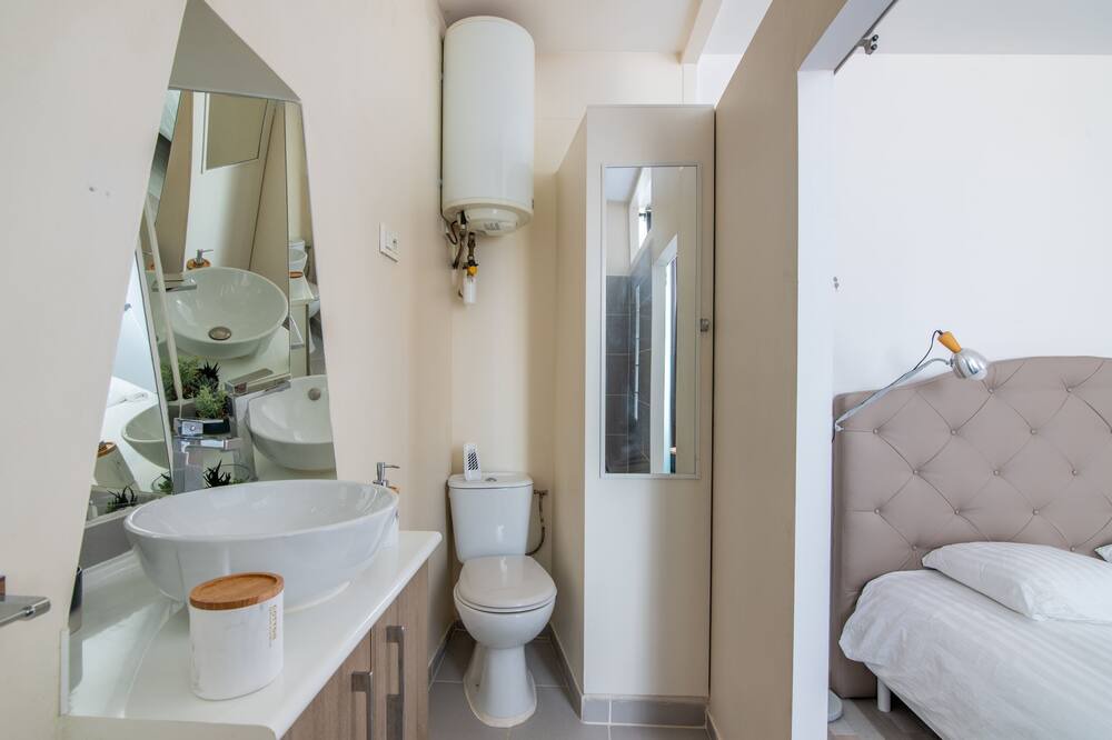 Photo of Bathroom in Besancon