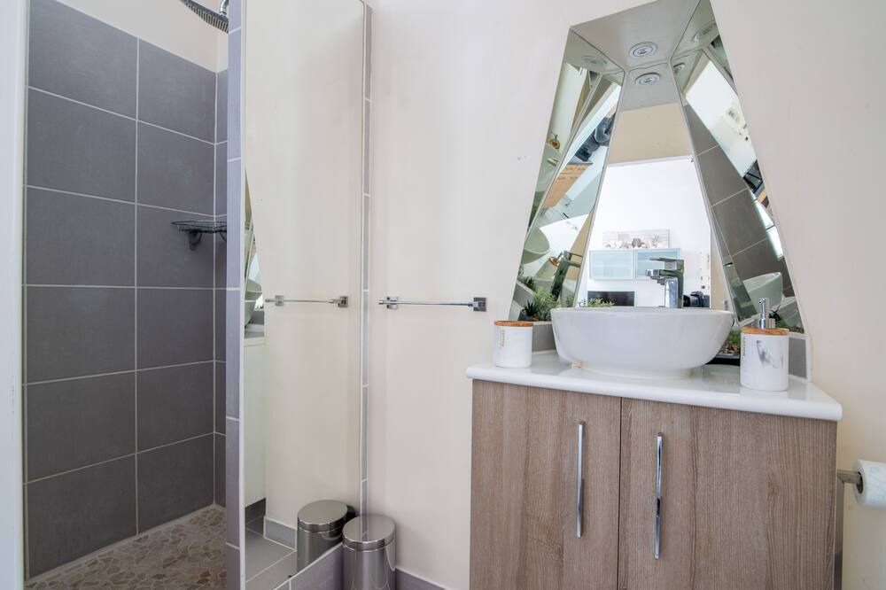 Photo of Bathroom in Besancon