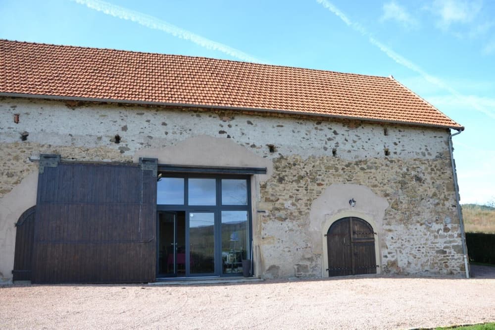 Photo of Outdoor in Reclesne