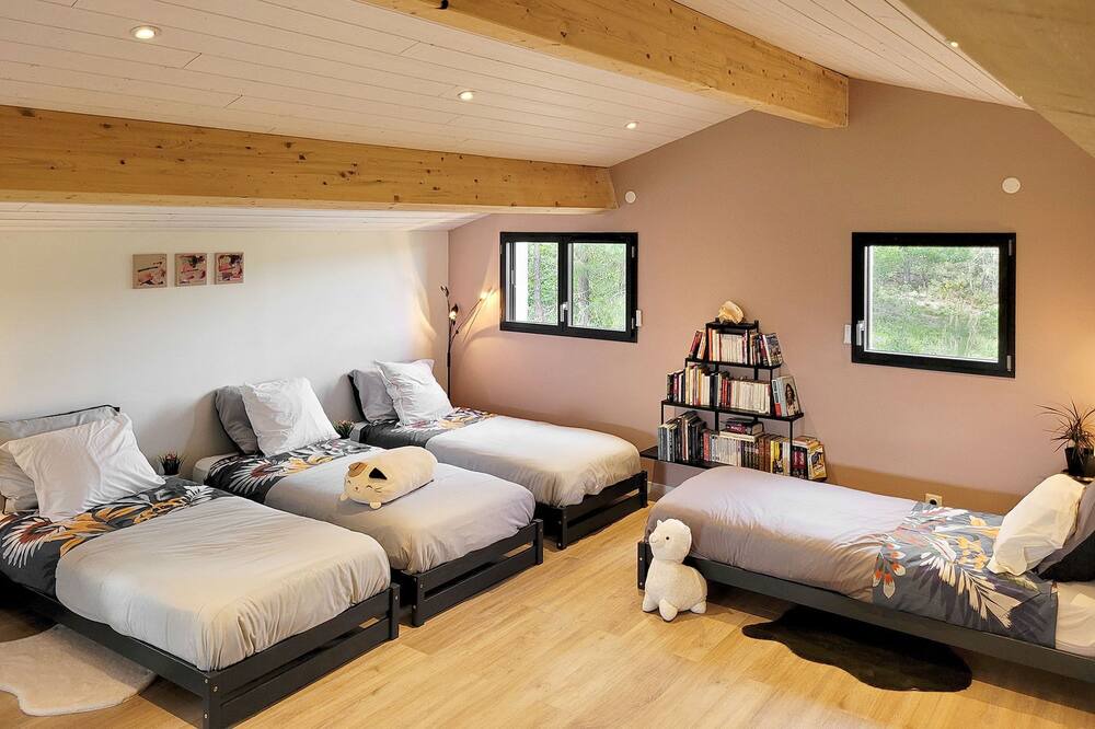 Photo of Bedroom in Ucel