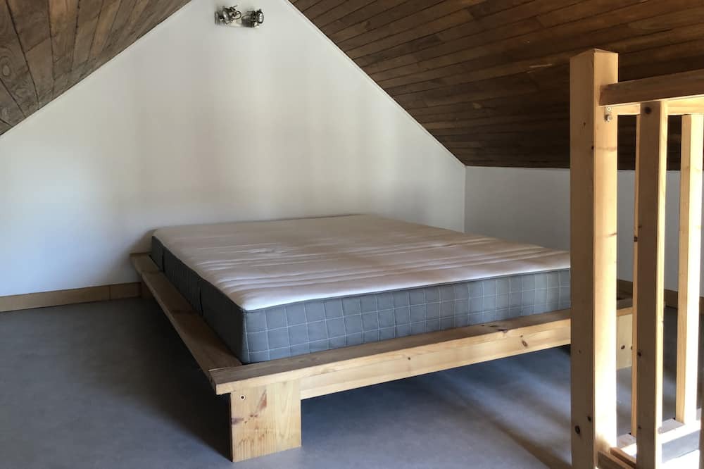 Photo of Bedroom in Sermoise-sur-Loire