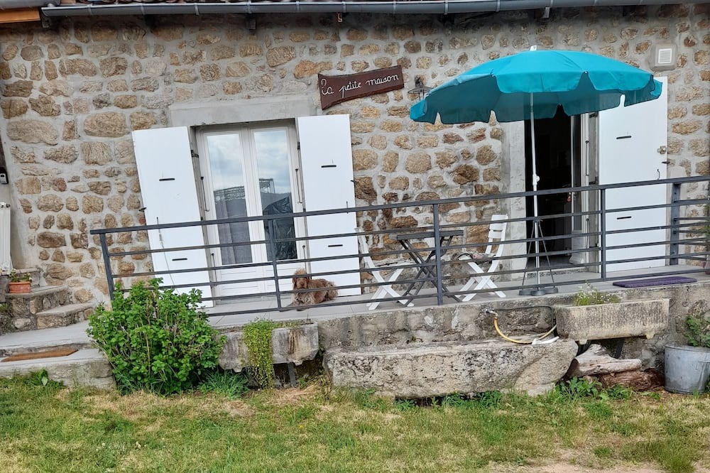 Photo of Outdoor in Saint-Barthelemy-Grozon