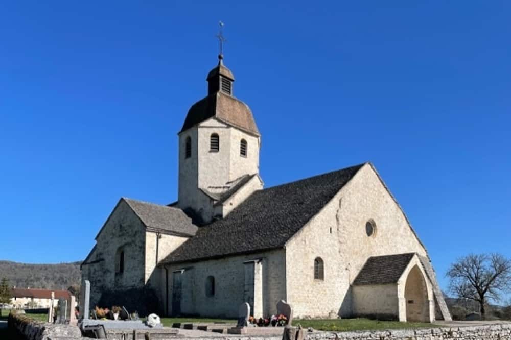 Photo of Outdoor in Graye-et-Charnay
