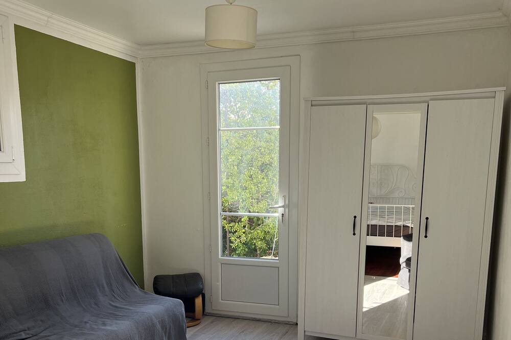 Photo of Bedroom in Saint-Pierre-de-Vassols