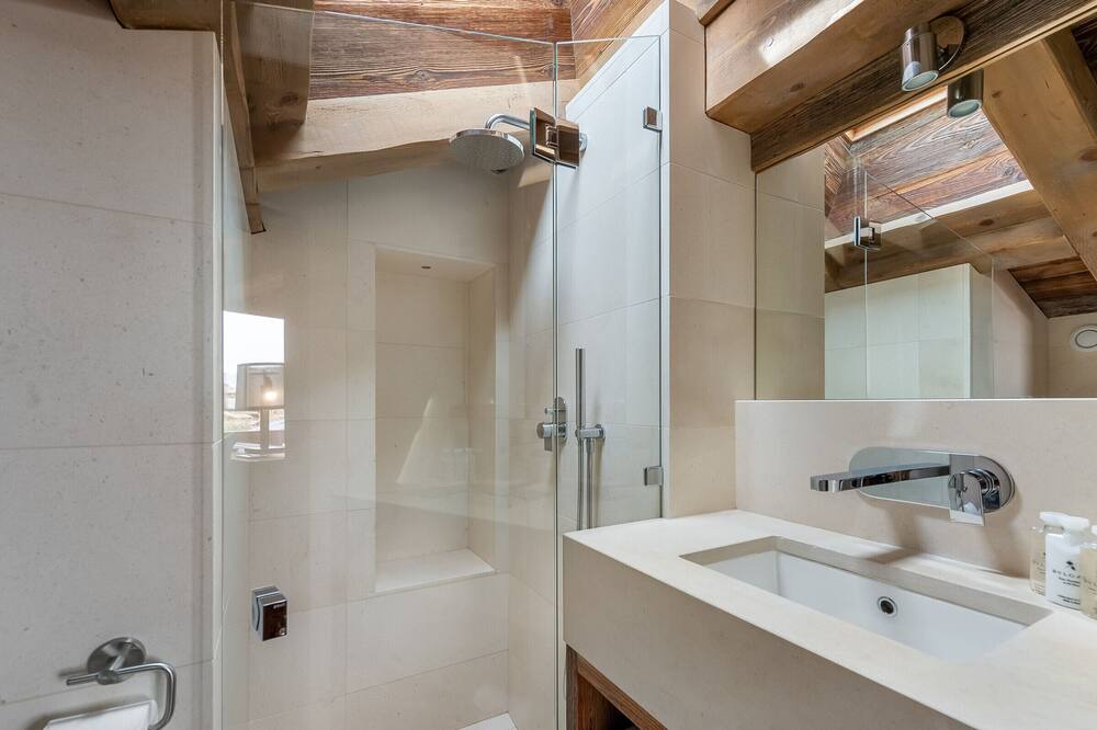 Photo of Bathroom in Le Planellet