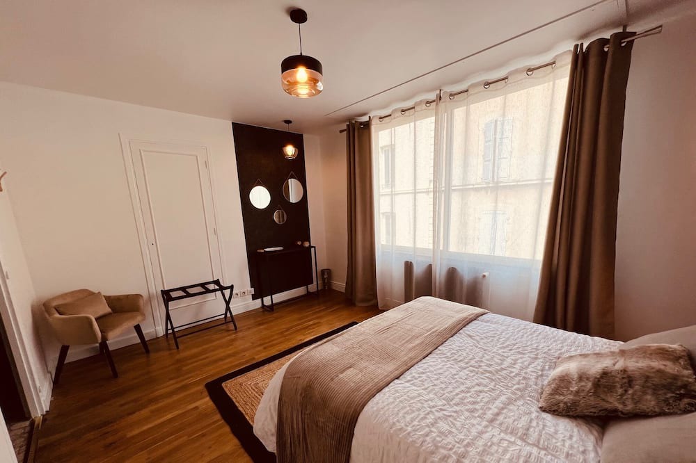 Photo of Bedroom in Romans-sur-Isere