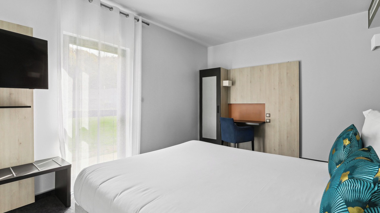 Photo of Bedroom in Molinges