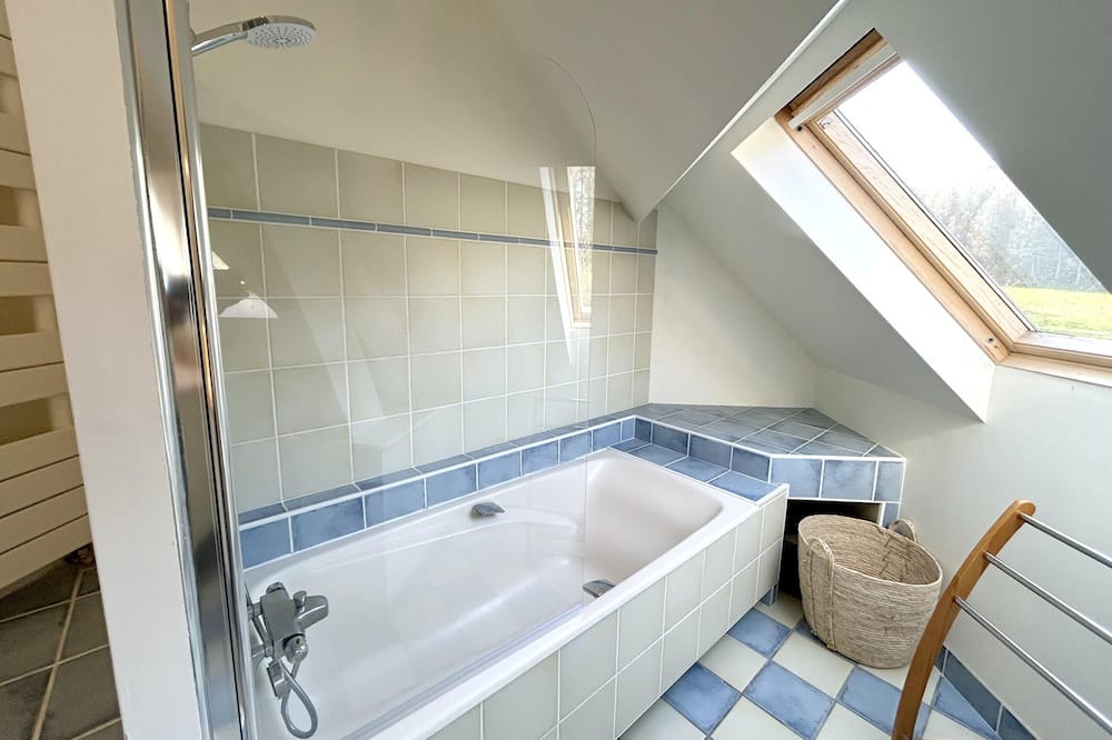 Photo of Bathroom in La Tagniere