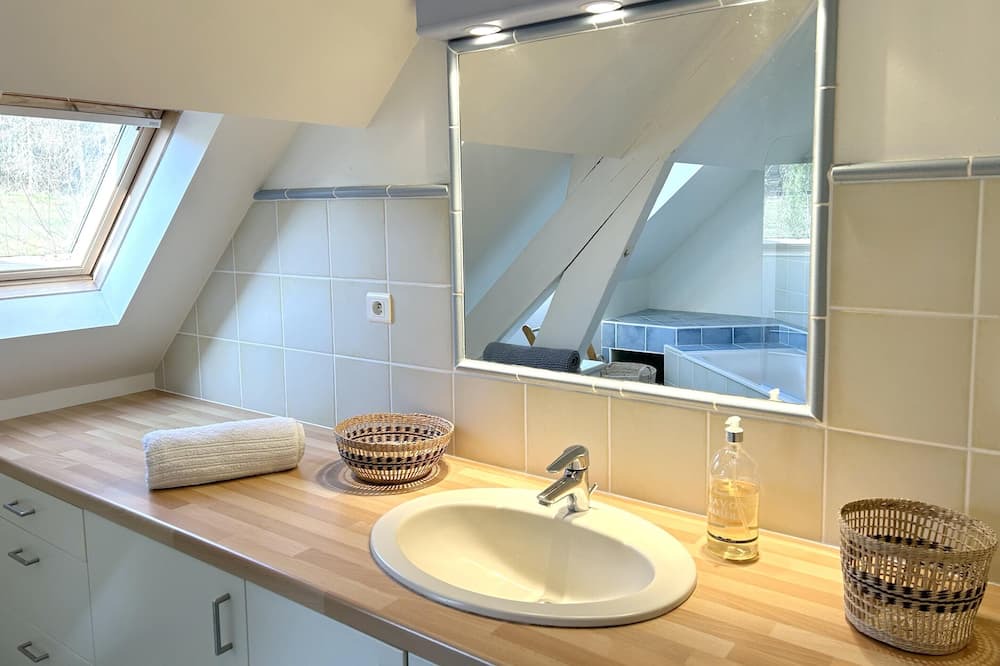 Photo of Bathroom in La Tagniere