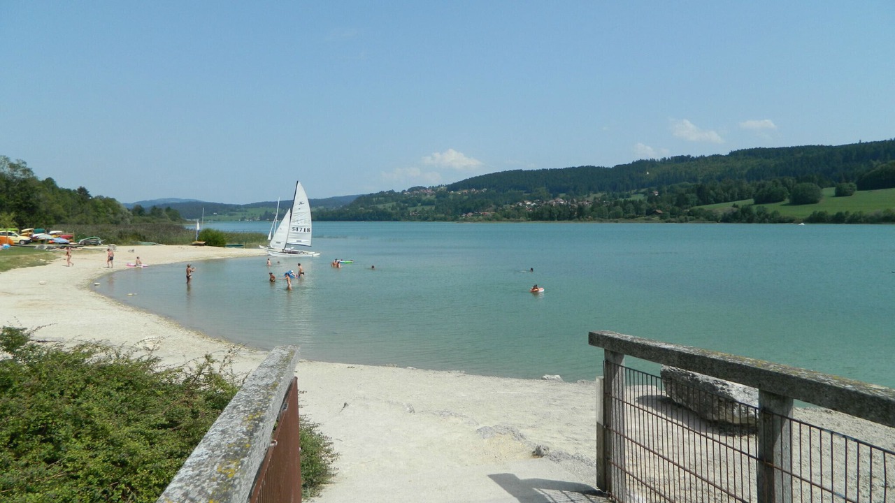 Photo of Others in Saint-Point-Lac