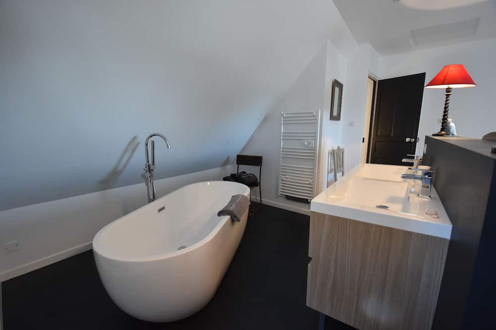 Photo of Bathroom in Saint-Urcize