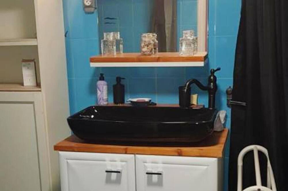Photo of Bathroom in Gigny-sur-Saone