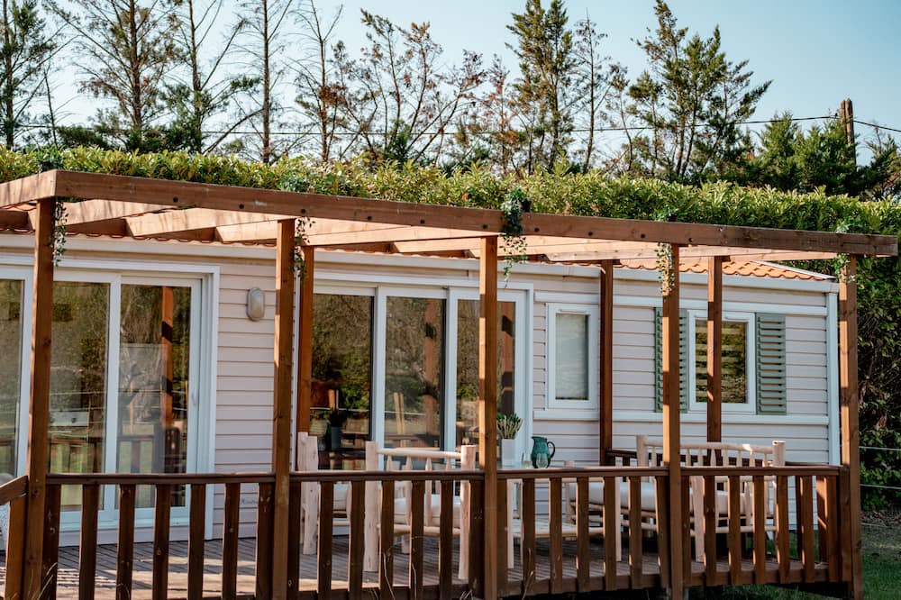 Photo of Outdoor in Lamotte-du-Rhone