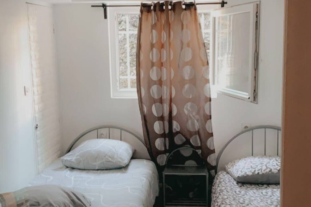 Photo of Bedroom in Plateau — Pyramide