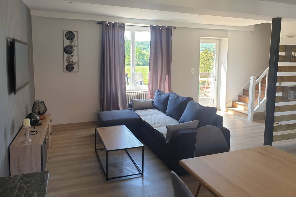 Photo of Livingroom in Germagny