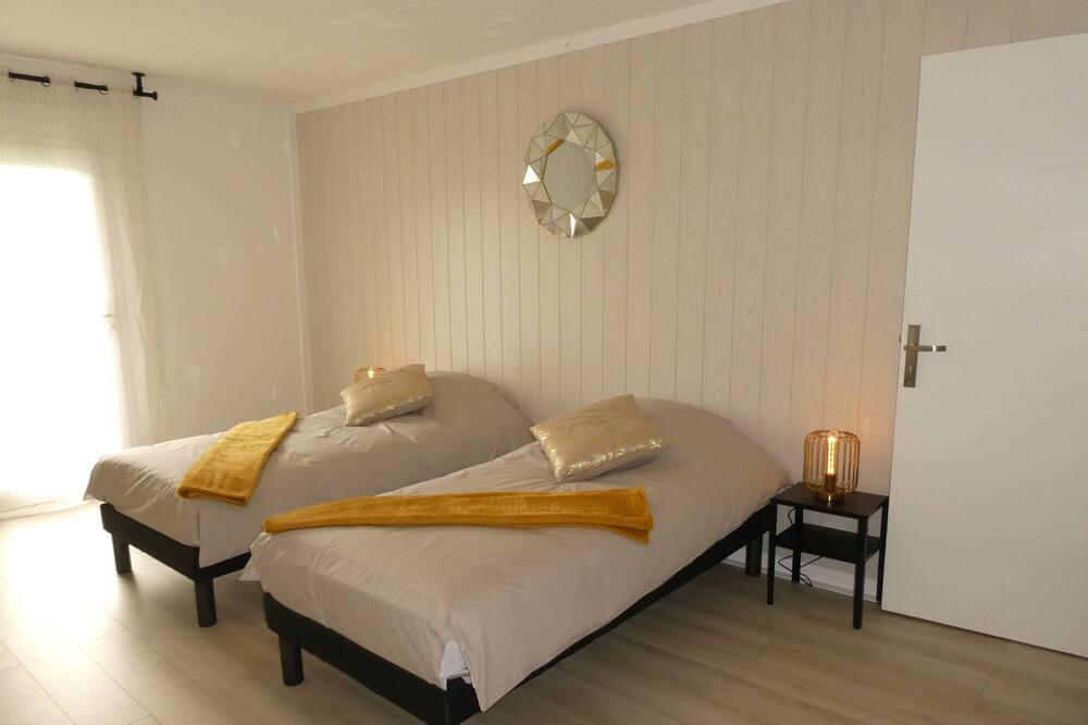 Photo of Bedroom in Claveyson