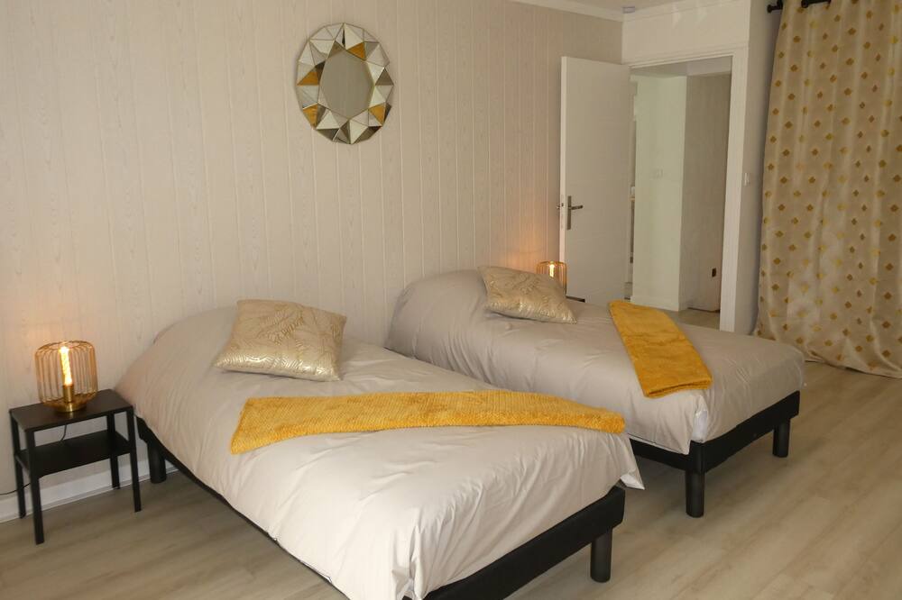 Photo of Bedroom in Claveyson