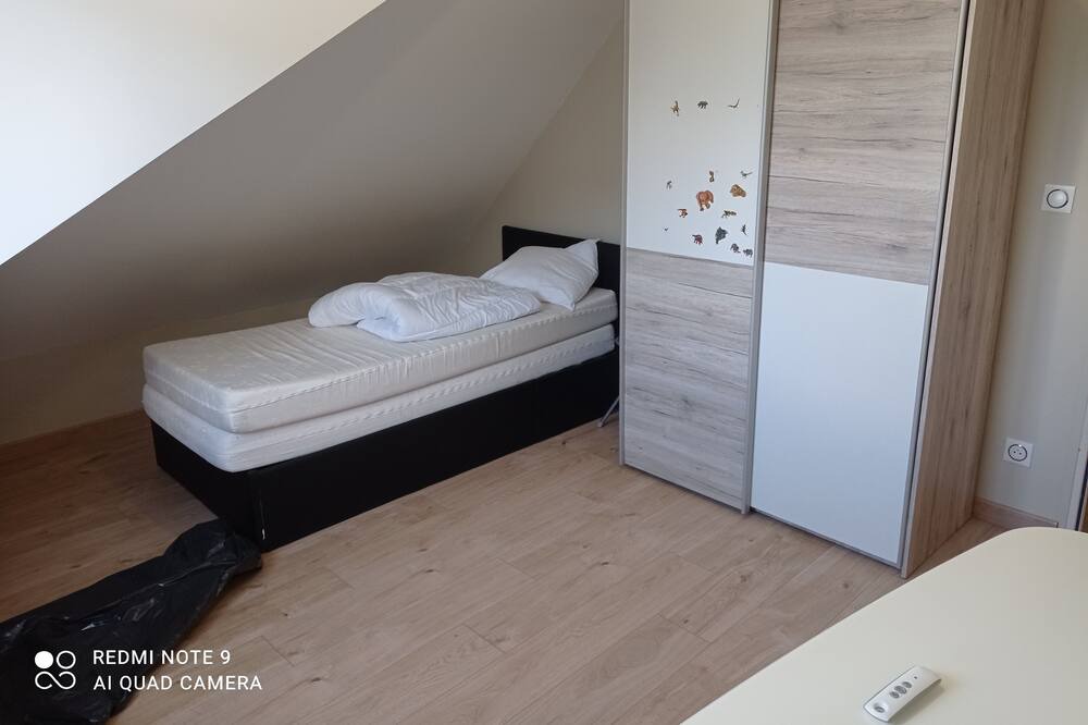 Photo of Bedroom in Ville-la-Grand