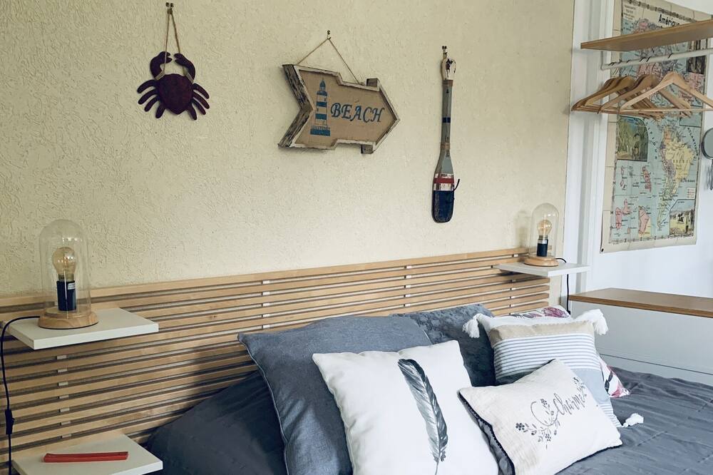 Photo of Bedroom in Sermizelles
