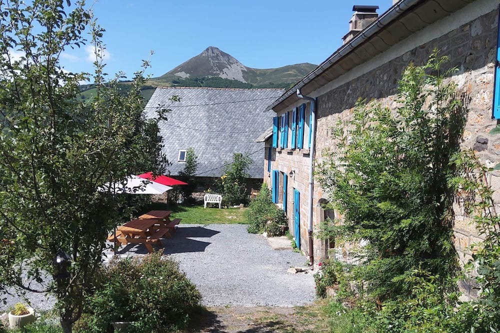 Photo of Outdoor in Saint-Jacques-des-Blats