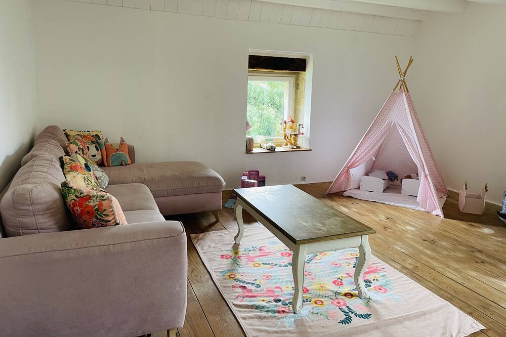 Photo of Bedroom in Etrelles-et-la-Montbleuse