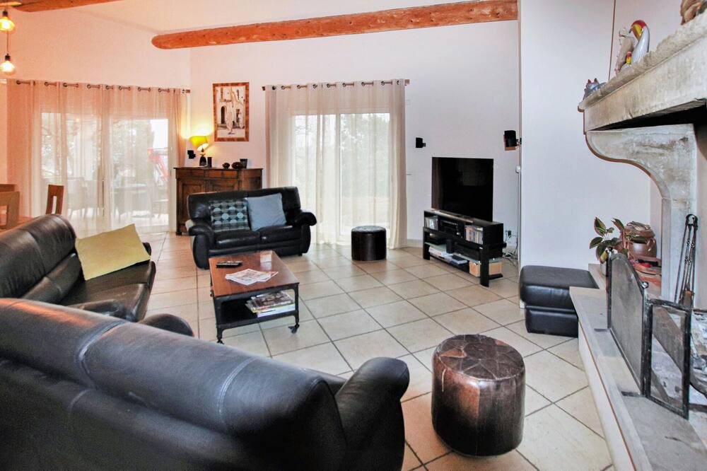 Photo of Bedroom in Savasse